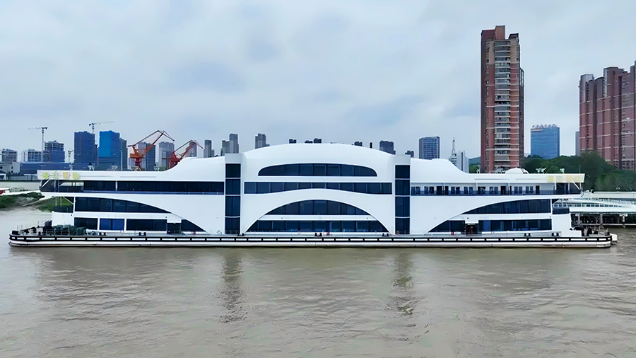 Wuhu “Pearl of the Wanjiang” 128-Meter Barge